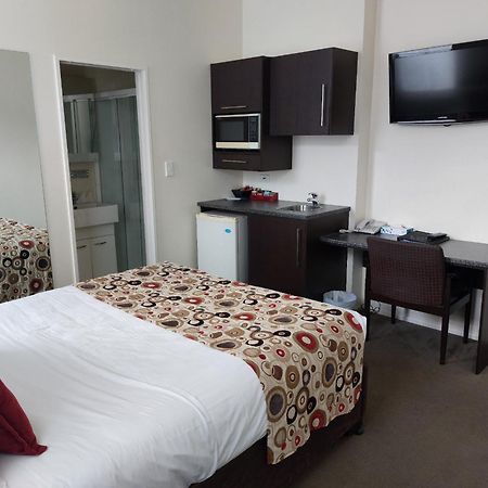 At Eden Park Motel Окленд Экстерьер фото