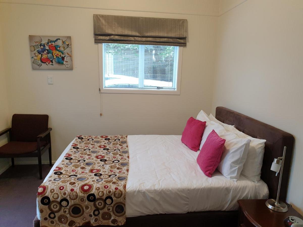 At Eden Park Motel Окленд Экстерьер фото
