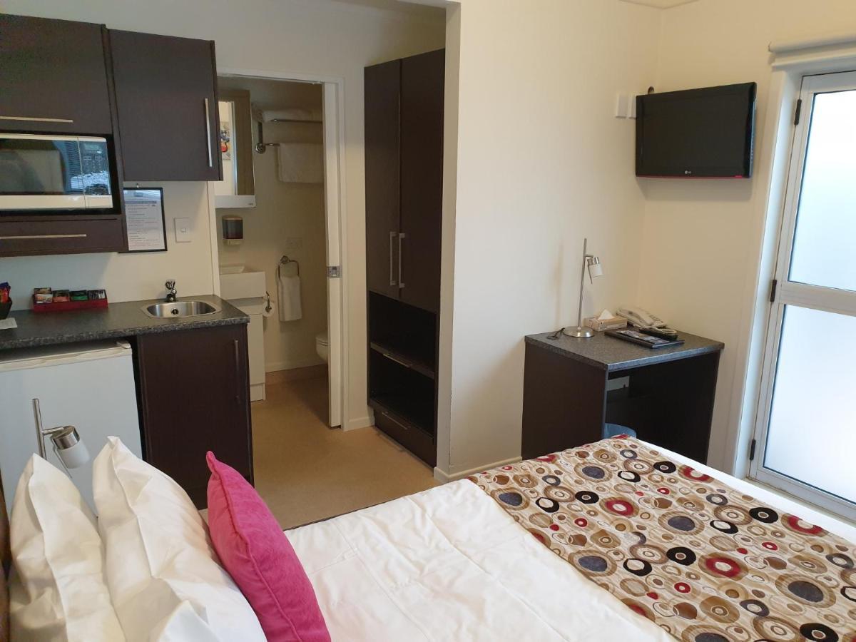 At Eden Park Motel Окленд Экстерьер фото