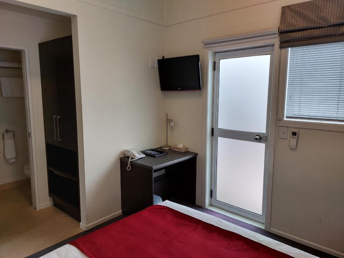At Eden Park Motel Окленд Экстерьер фото